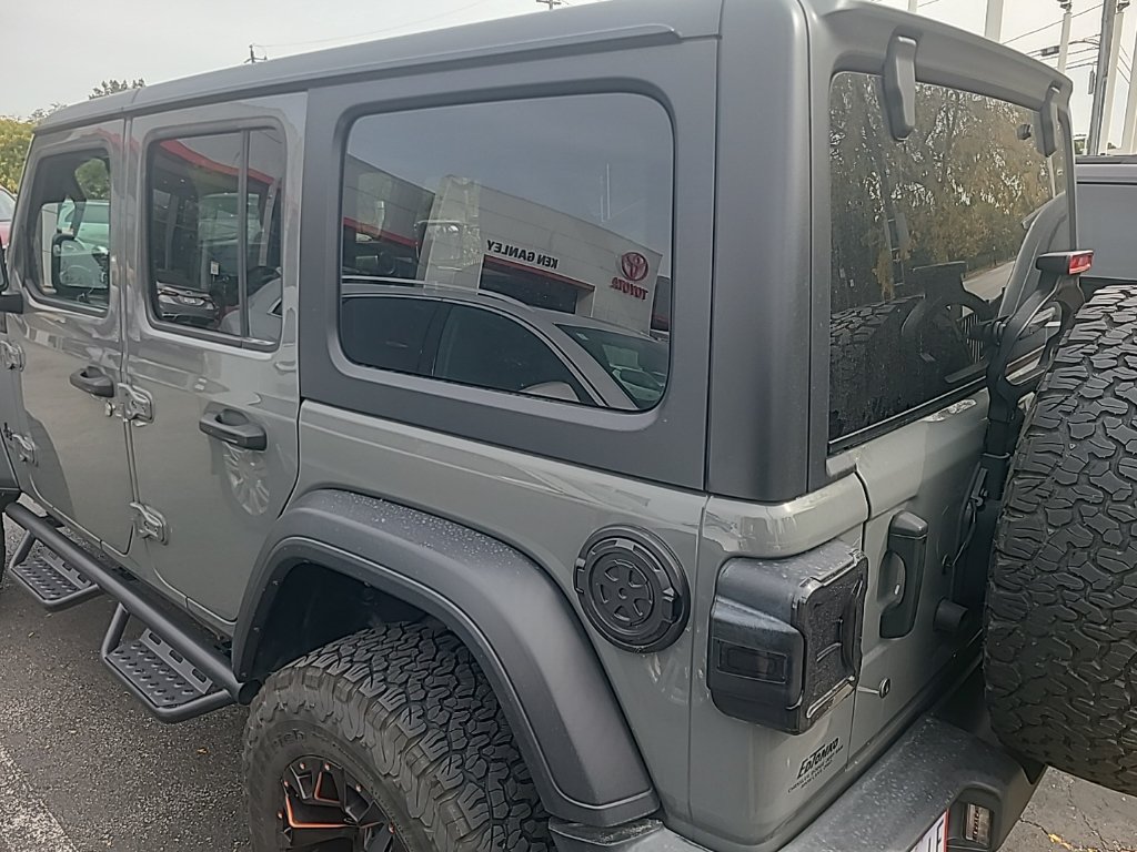 Used 2019 Jeep Wrangler Unlimited Sport AWD/4WD image 3
