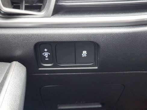 Certified 2024 Kia Sorento S FWD image 21