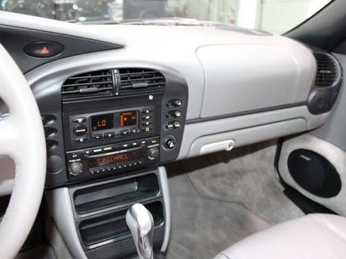 Used 2003 Porsche Boxster image 21