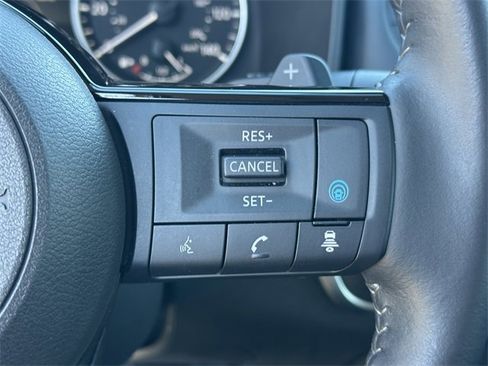 Certified 2023 Nissan Rogue SV w/ SV Premium B Package image 27