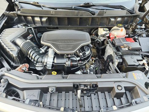 Used 2017 Cadillac XT5 Luxury w/ Driver Awareness Package image 51