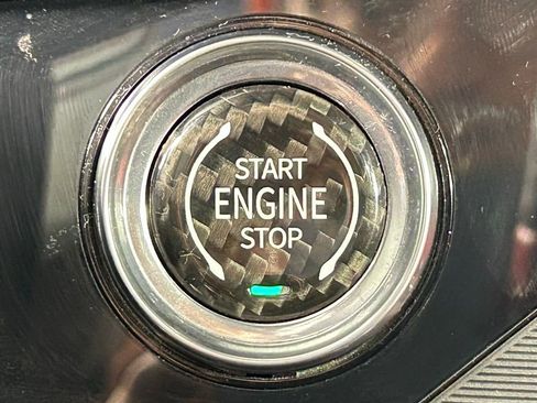 Used 2024 Chevrolet Corvette Stingray Premium Conv w/ Z51 Performance Package image 26