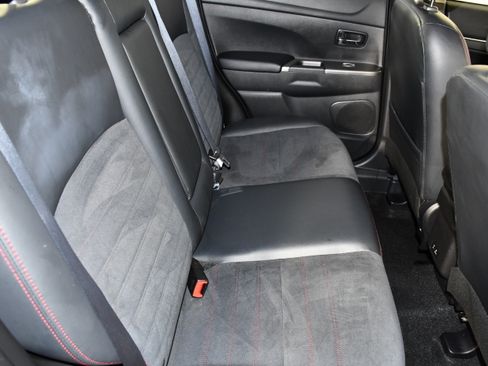 Used 2022 Mitsubishi Outlander Sport ES AWD/4WD image 44