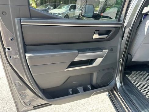 Used 2025 Toyota Tundra SR5 w/ SR5 Convenience Package AWD/4WD image 10