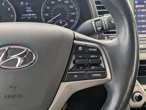 Used 2017 Hyundai Elantra Value Edition image 16