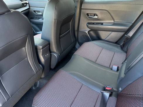 New 2026 Nissan Kicks SR w/ Cold Weather Package image 9