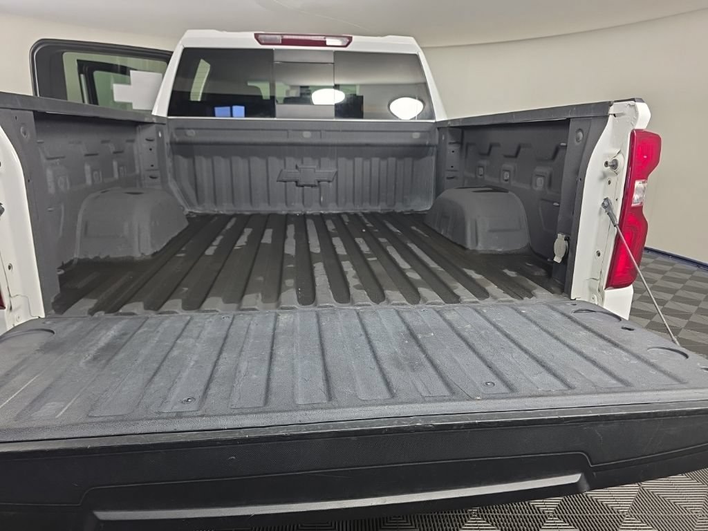 Used 2023 Chevrolet Silverado 1500 LTZ w/ LTZ Convenience Package II AWD/4WD image 31
