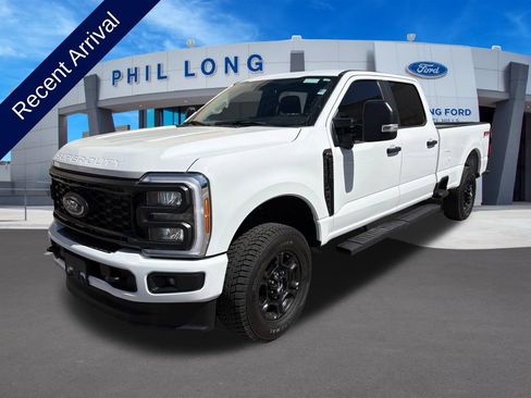 Used 2023 Ford F250 XL w/ STX Appearance Package AWD/4WD image 1