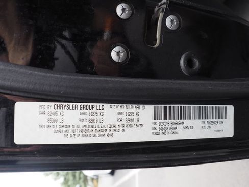 Used 2013 Dodge Challenger R/T RWD image 6