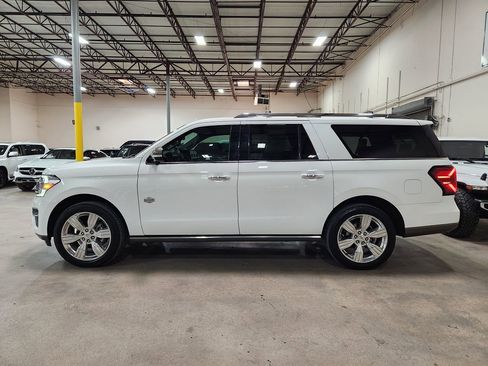 Used 2022 Ford Expedition Max King Ranch image 7
