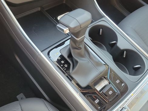 New 2026 Kia Carnival SX Prestige FWD image 35