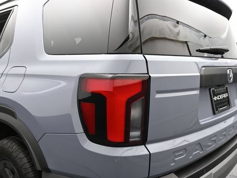 Certified 2026 Honda Passport RTL image 41