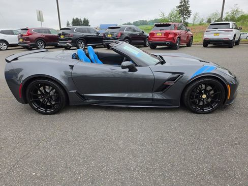 Used 2017 Chevrolet Corvette Grand Sport RWD image 2