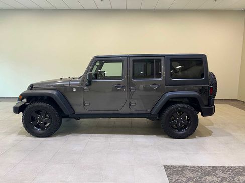 Used 2017 Jeep Wrangler Unlimited Sport image 3