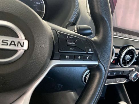 Used 2023 Nissan Sentra SV image 23