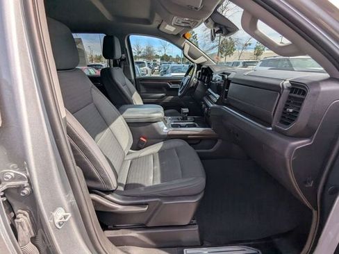 Used 2023 Chevrolet Silverado 1500 LT Trail Boss w/ Convenience Package II image 14