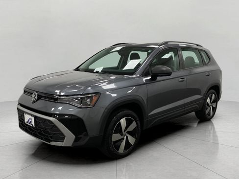 Used 2025 Volkswagen Taos S AWD/4WD image 9