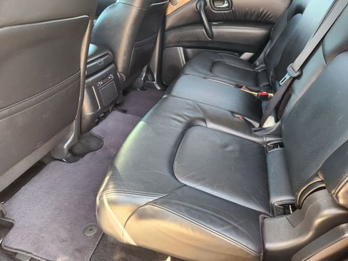Used 2021 Nissan Armada SL image 30