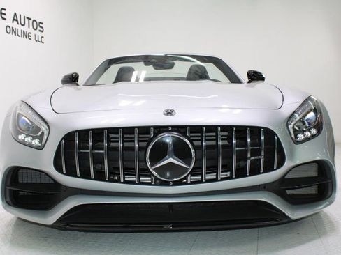 Used 2019 Mercedes-Benz AMG GT Roadster image 11