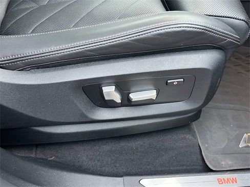 Used 2023 BMW X5 sDrive40i w/ Premium Package image 27