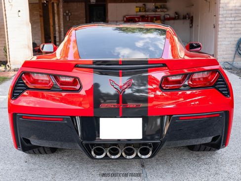 Used 2019 Chevrolet Corvette Stingray Coupe w/ Carbon Flash Badge Package image 7