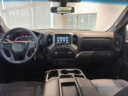 Used 2019 Chevrolet Silverado 1500 Custom Trail Boss w/ Custom Convenience Package image 16
