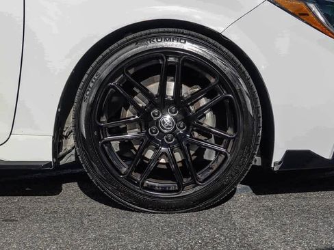 Used 2021 Toyota Corolla SE w/ Carpet Mat Package (TMS) image 10