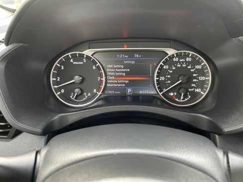 Used 2024 Nissan Altima 2.5 SR w/ SR Premium Package image 24