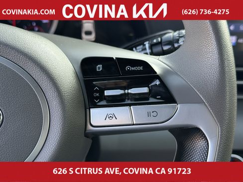 Used 2021 Hyundai Elantra SEL image 18