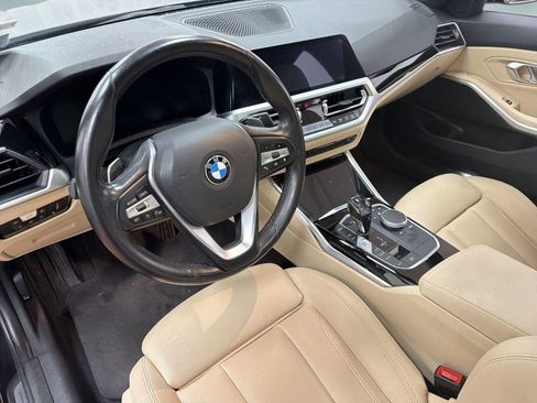 Used 2019 BMW 330i xDrive Sedan w/ Driving Assistance Package AWD/4WD image 4