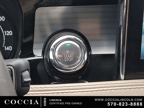 Certified 2020 Lincoln Corsair AWD w/ Equipment Group 101A image 24