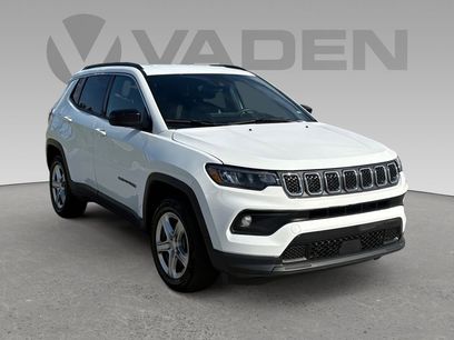 Used 2024 Jeep Compass Latitude