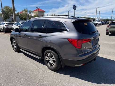 Used 2018 Honda Pilot EX image 7
