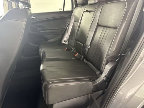 Used 2023 Volkswagen Tiguan SE AWD/4WD image 22