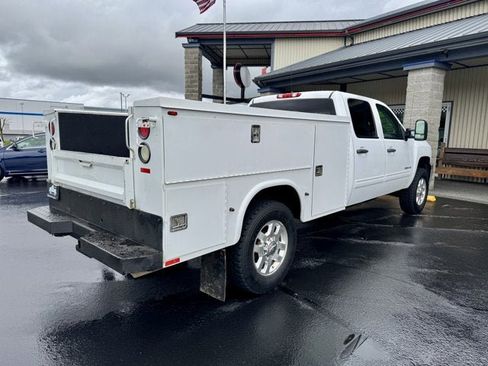 Used 2011 Chevrolet Silverado 3500 LT image 4