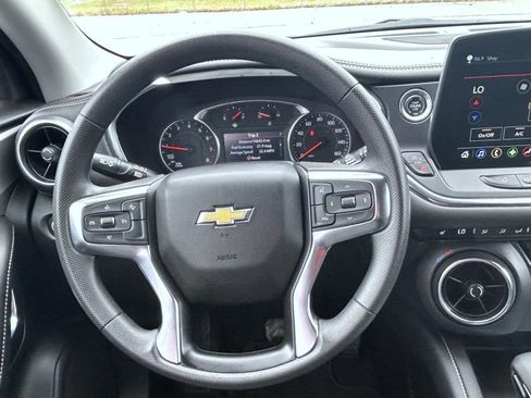 Certified 2025 Chevrolet Blazer LT AWD/4WD image 14