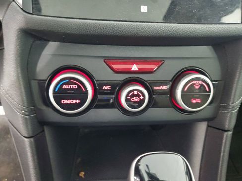 Used 2017 Subaru Impreza 2.0i Limited image 20