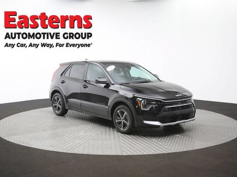 Used 2025 Kia Niro LX FWD image 36