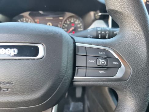 Used 2025 Jeep Compass Sport AWD/4WD image 20