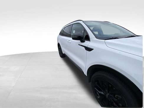 Used 2022 Kia Sorento SX image 13