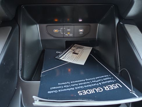 New 2026 Kia Sorento LX image 13