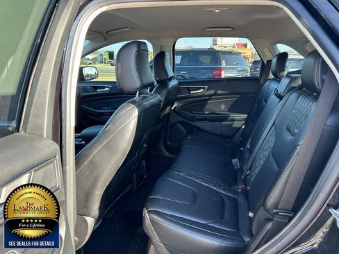 Used 2023 Ford Edge Titanium image 15