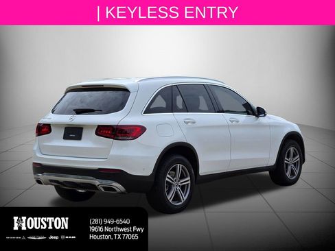 Used 2022 Mercedes-Benz GLC 300 w/ Premium Package Lite image 4