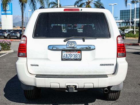 Used 2007 Toyota 4Runner SR5 image 6