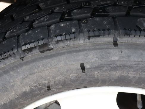 Used 2023 Chevrolet Low Cab Forward 5500XD image 45