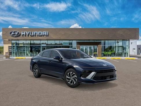 New 2026 Hyundai Sonata Blue image 2