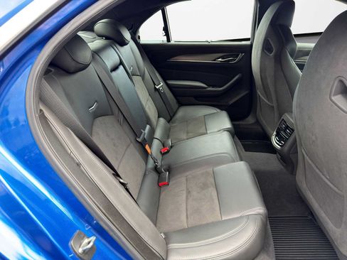 Used 2018 Cadillac CTS V w/ Carbon Fiber Package RWD image 19