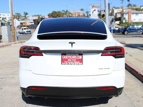 Used 2019 Tesla Model X Long Range image 4