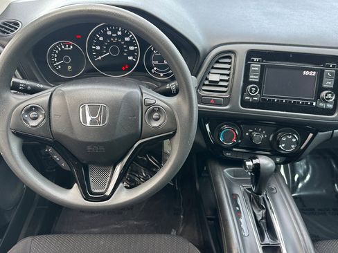 Used 2016 Honda HR-V LX image 27