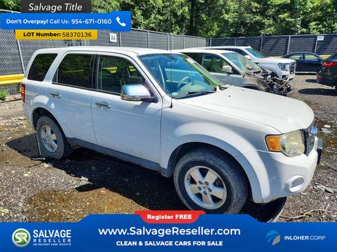 Used 2012 Ford Escape XLS AWD/4WD image 5